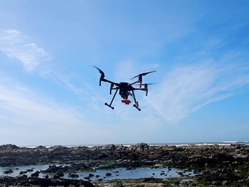 Iniciativa bilateral UAV4SEA voa sobre a zona costeira