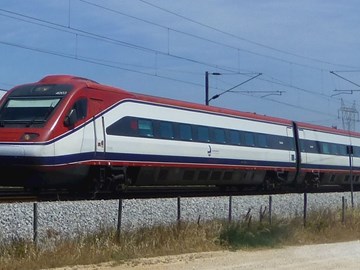 Geodinâmica e vibrações geradas por comboios é tema de estudo entre Portugal e a Noruega