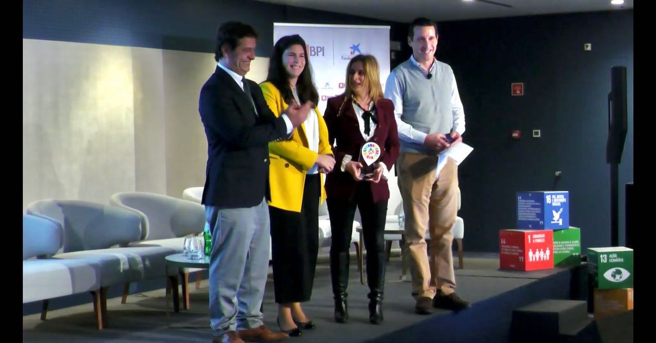 Projeto #fishingtheplastic vence prémio